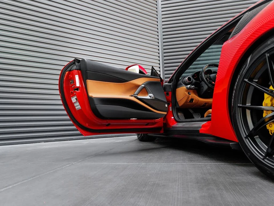 2019 Ferrari 812 Superfast - Image 14 of 31