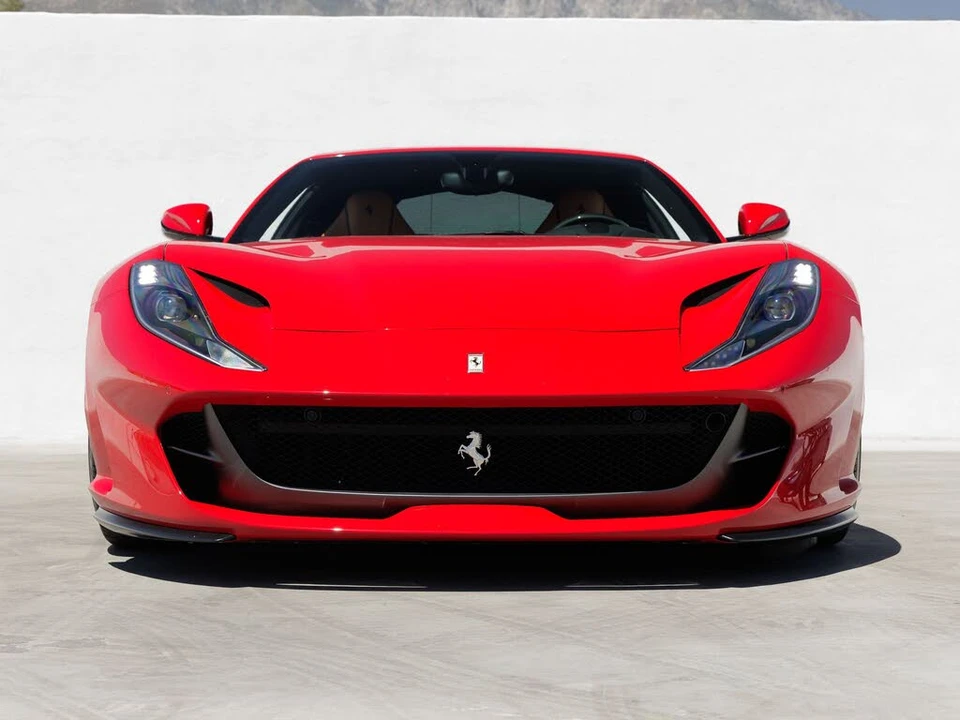 2019 Ferrari 812 Superfast - Image 10 of 31
