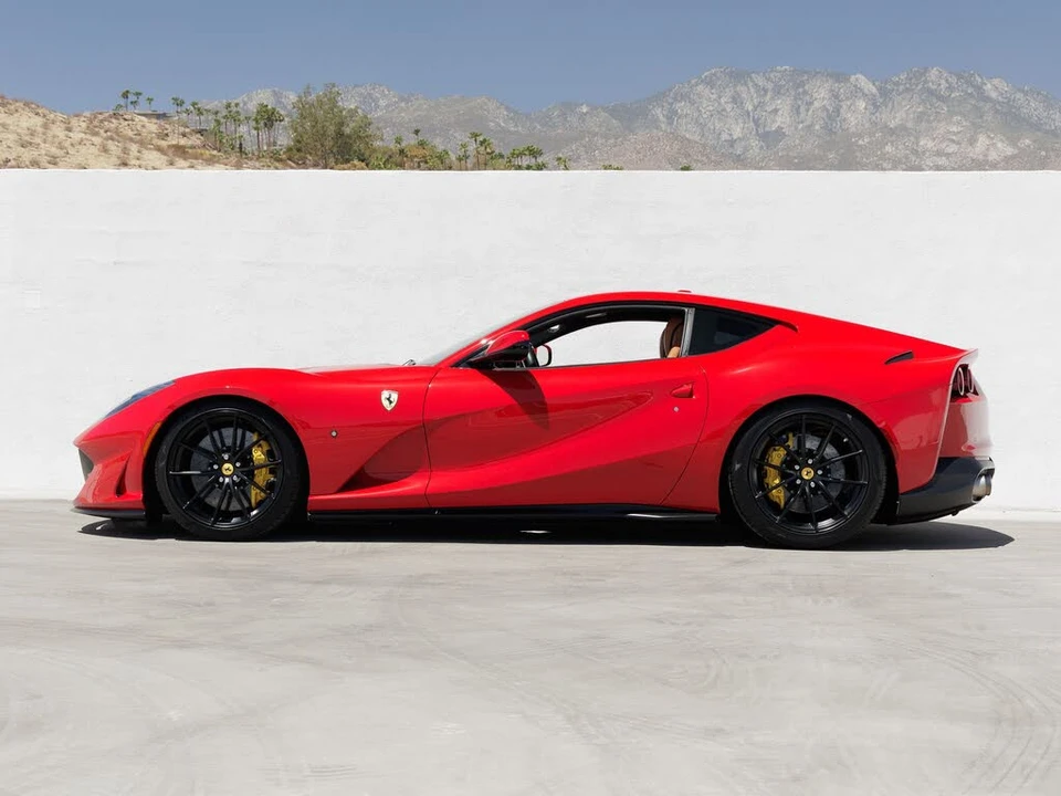 2019 Ferrari 812 Superfast - Image 2 of 31