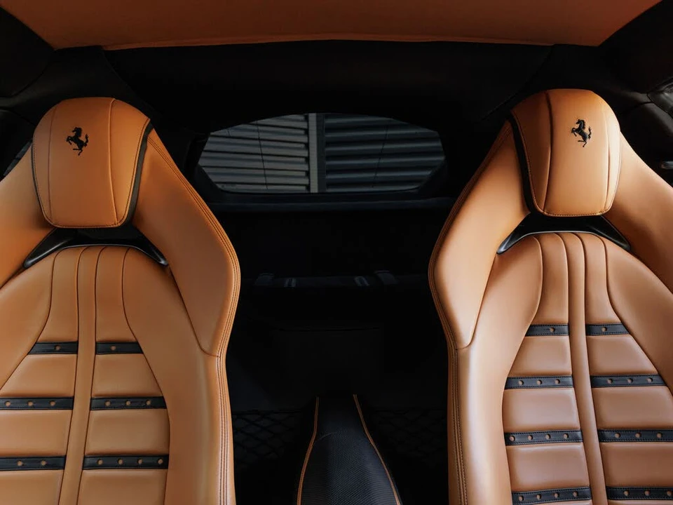 2019 Ferrari 812 Superfast - Image 19 of 31