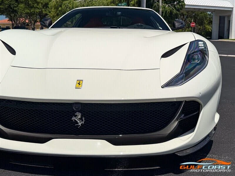 2019 Ferrari 812 Superfast - Image 3 of 31