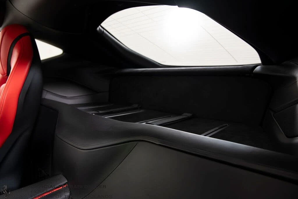 2019 Ferrari 812 Superfast - Image 17 of 31