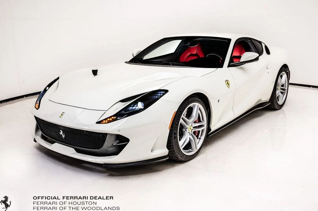 2019 Ferrari 812 Superfast - Image 6 of 31