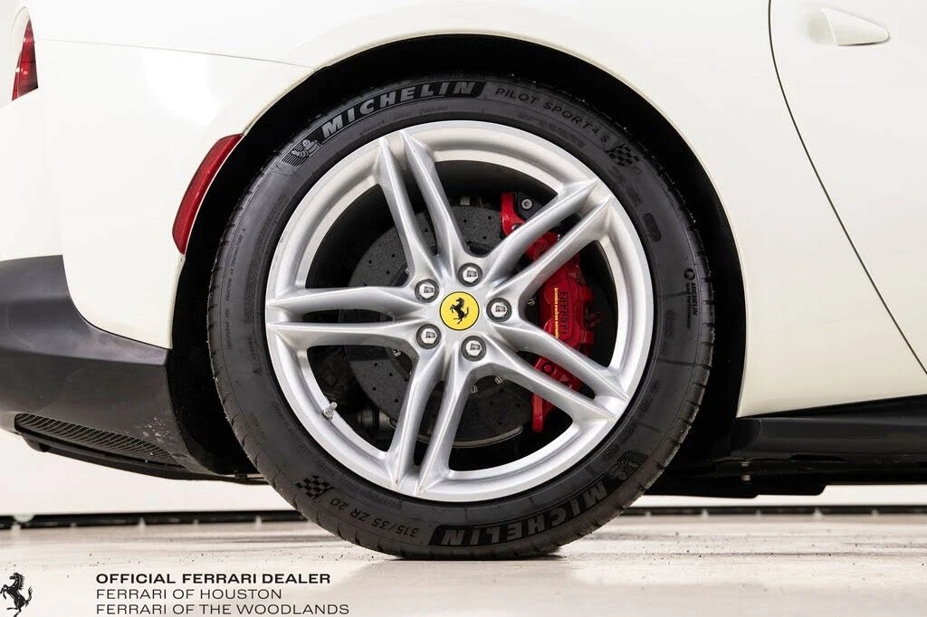 2019 Ferrari 812 Superfast - Image 23 of 31