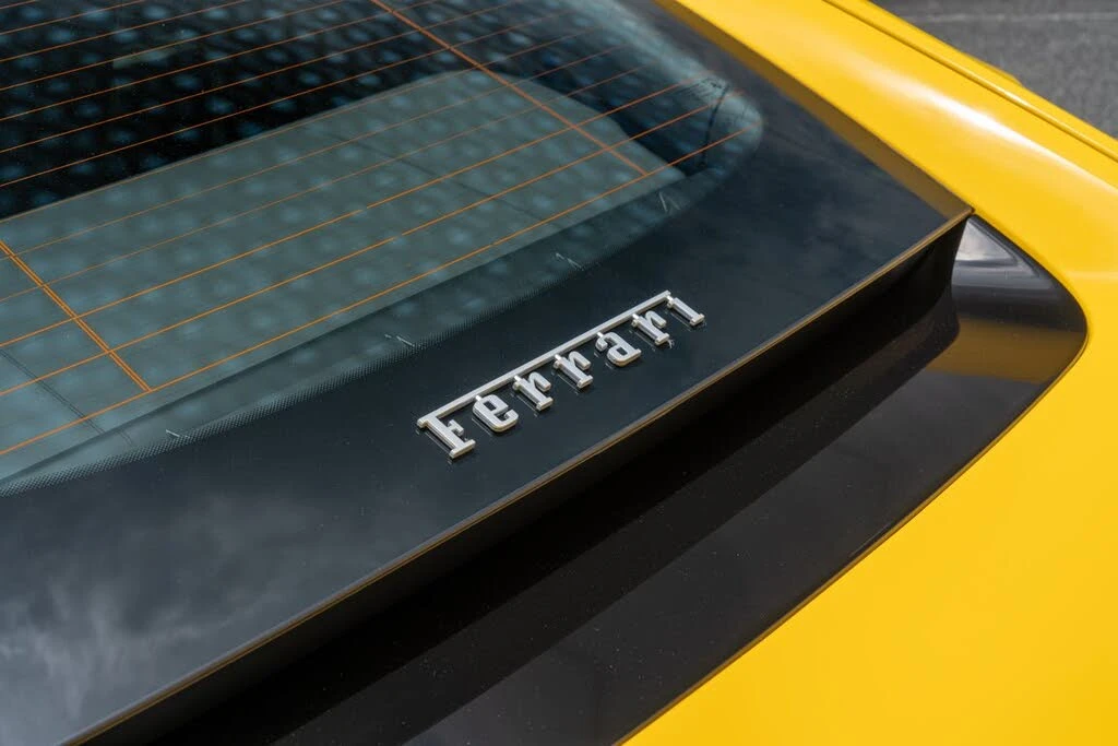 2019 Ferrari 812 Superfast - Image 15 of 31