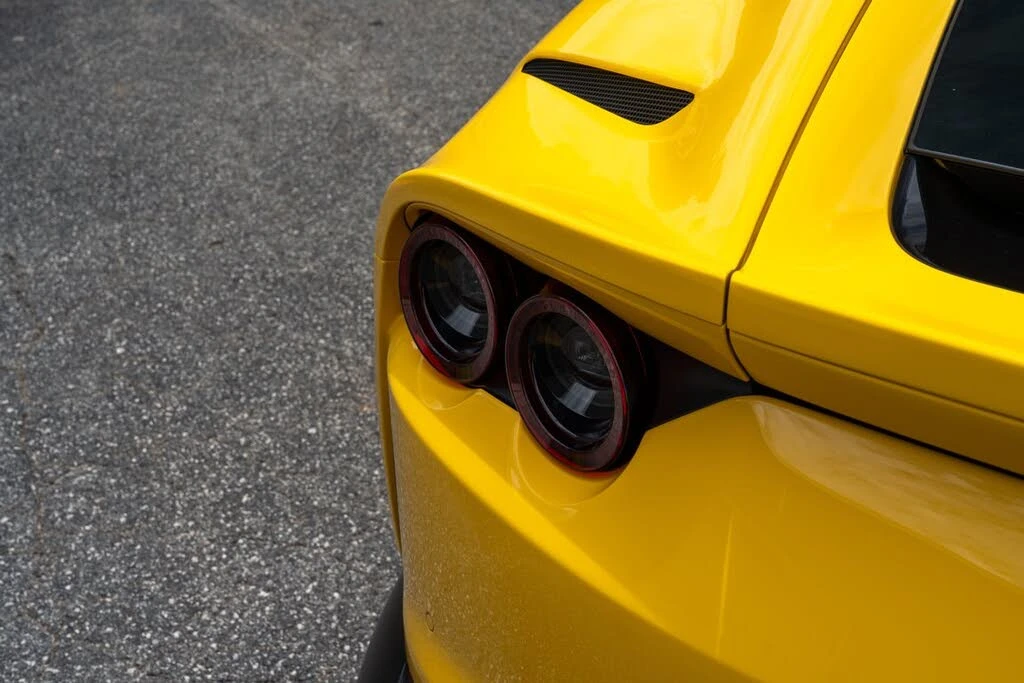 2019 Ferrari 812 Superfast - Image 18 of 31