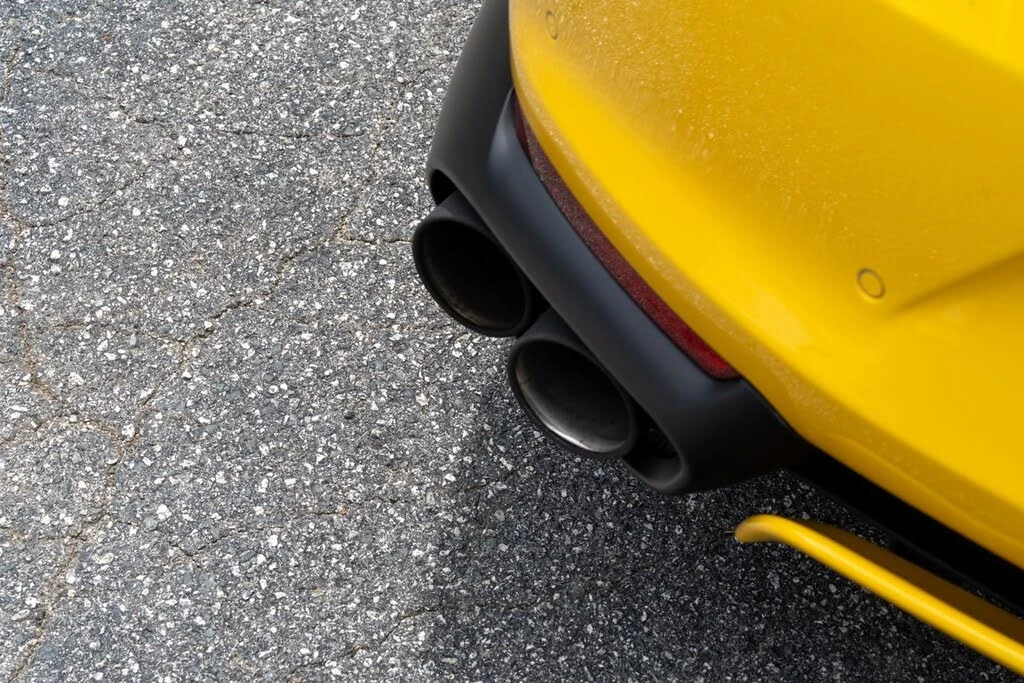 2019 Ferrari 812 Superfast - Image 19 of 31
