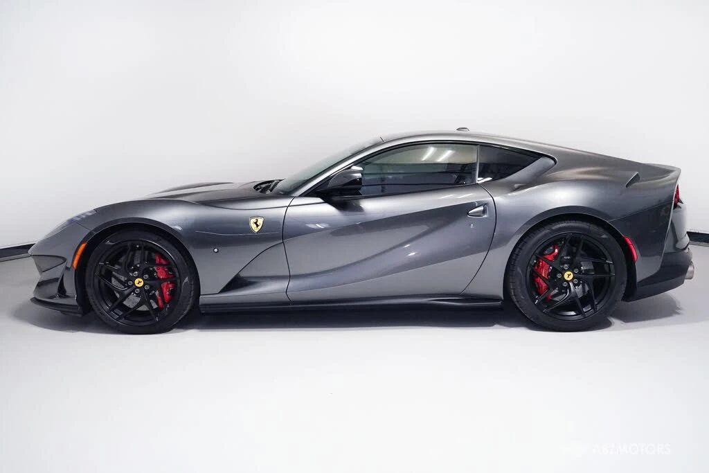 2019 Ferrari 812 Superfast - Image 5 of 31
