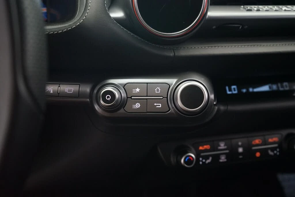 2019 Ferrari 812 Superfast - Image 26 of 31