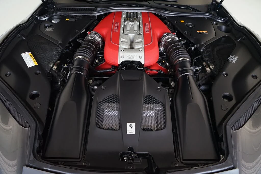 2019 Ferrari 812 Superfast - Image 27 of 31