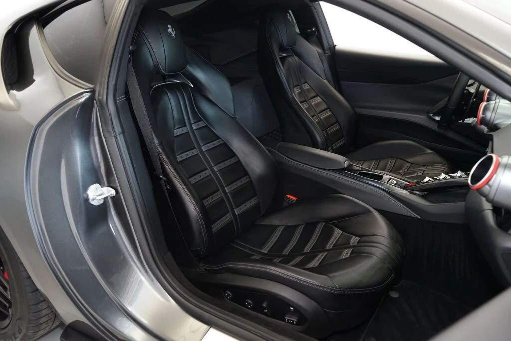 2019 Ferrari 812 Superfast - Image 11 of 31