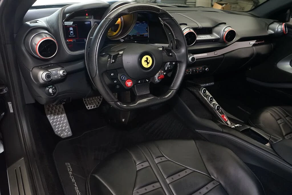 2019 Ferrari 812 Superfast - Image 9 of 31
