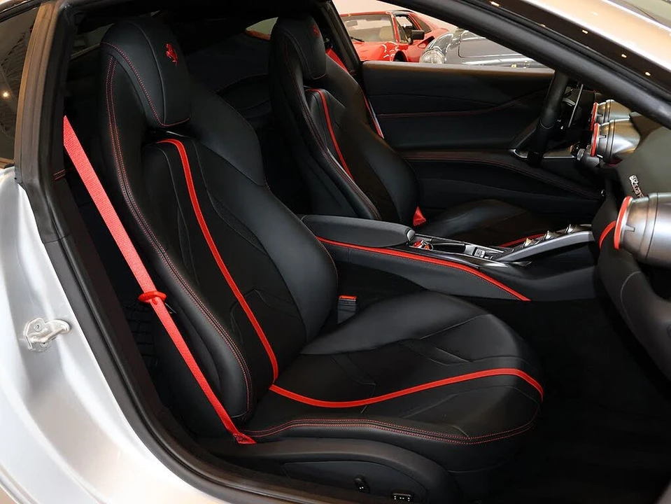 2019 Ferrari 812 Superfast - Image 26 of 31
