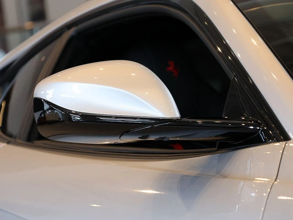 2019 Ferrari 812 Superfast - Image 12 of 31