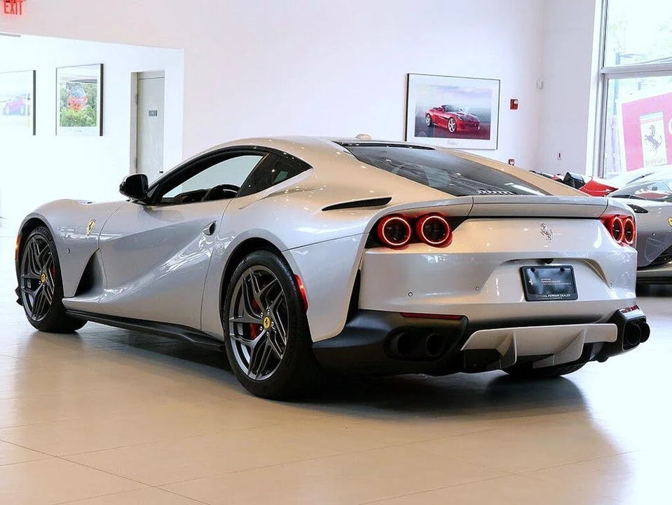 2019 Ferrari 812 Superfast - Image 2 of 31