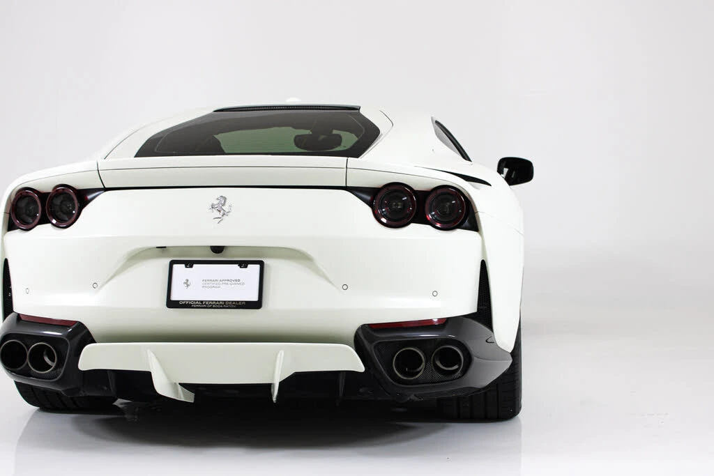 2019 Ferrari 812 Superfast - Image 20 of 31