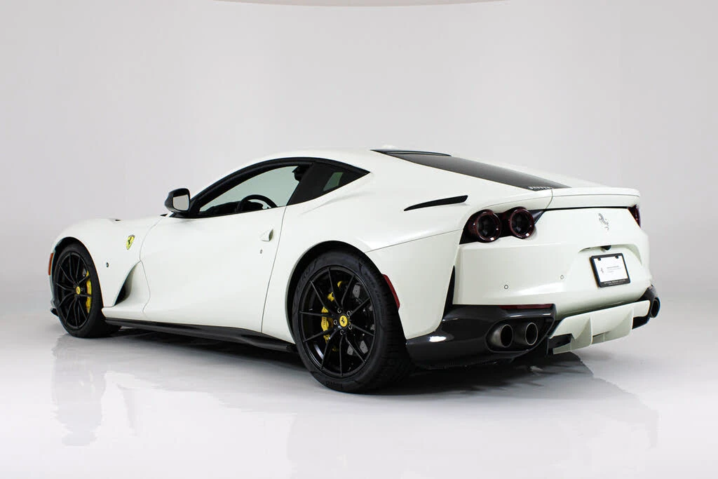 2019 Ferrari 812 Superfast - Image 5 of 31