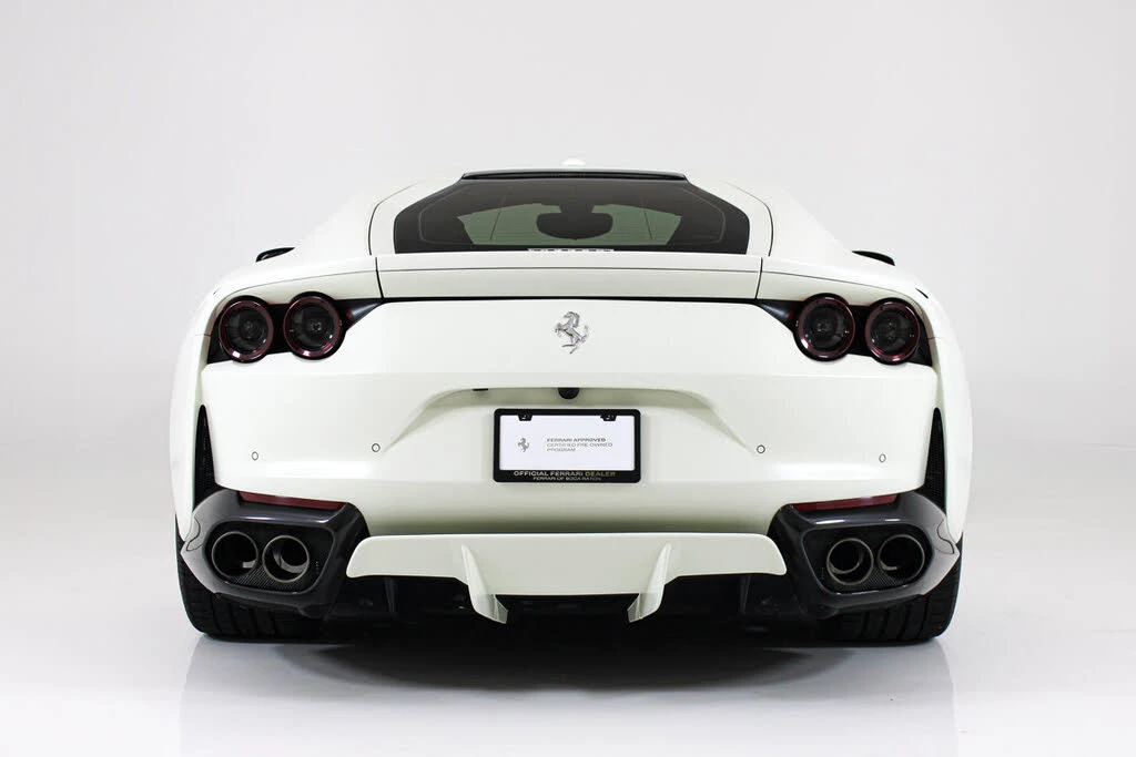 2019 Ferrari 812 Superfast - Image 7 of 31