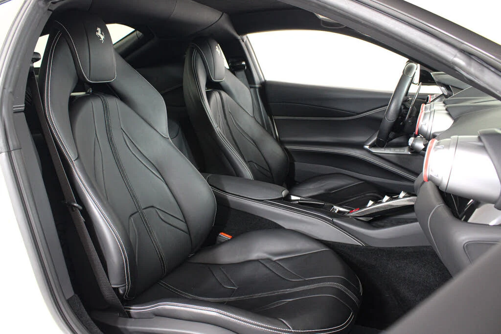 2019 Ferrari 812 Superfast - Image 23 of 31