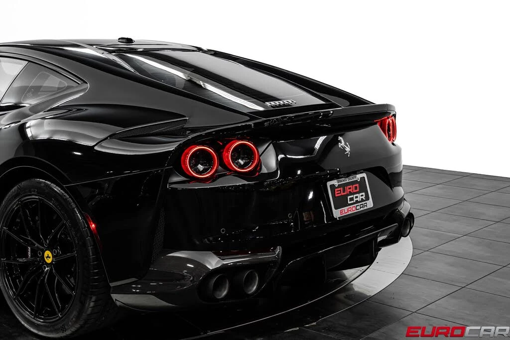 2019 Ferrari 812 Superfast - Image 17 of 31