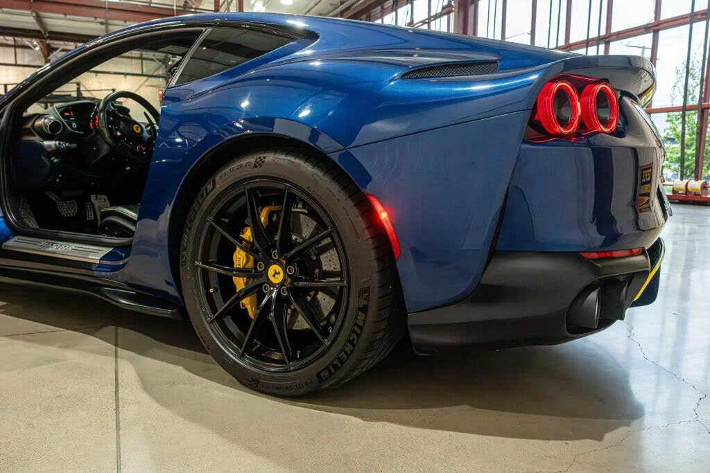 2019 Ferrari 812 Superfast - Image 13 of 31