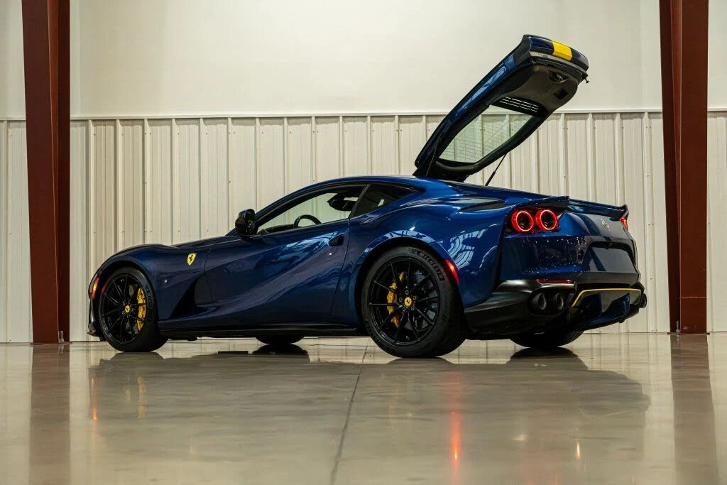 2019 Ferrari 812 Superfast - Image 31 of 31