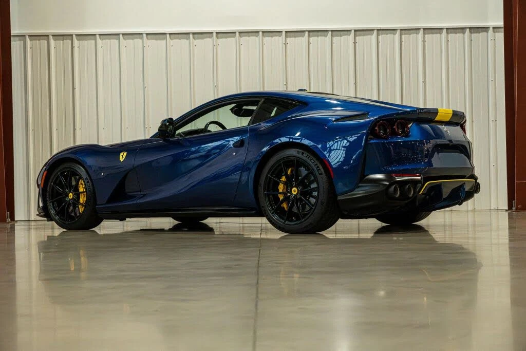 2019 Ferrari 812 Superfast - Image 30 of 31