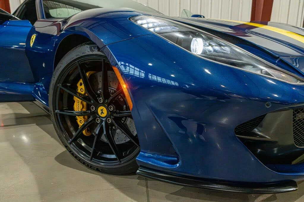 2019 Ferrari 812 Superfast - Image 4 of 31