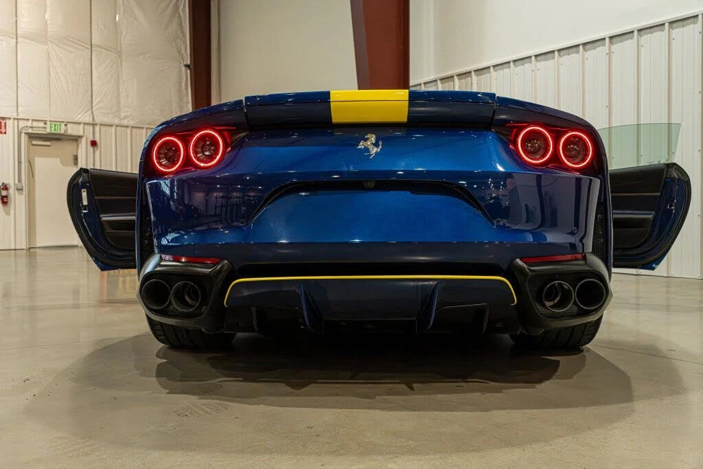 2019 Ferrari 812 Superfast - Image 27 of 31