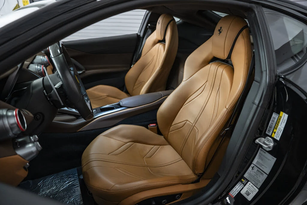 2019 Ferrari 812 Superfast - Image 24 of 31