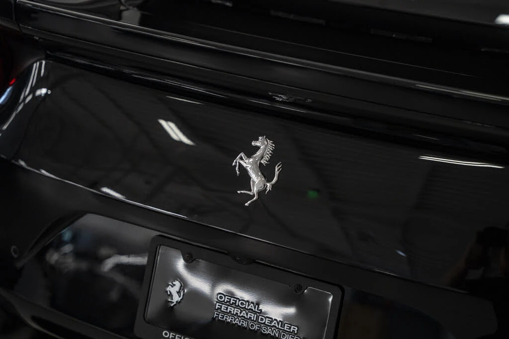2019 Ferrari 812 Superfast - Image 14 of 31