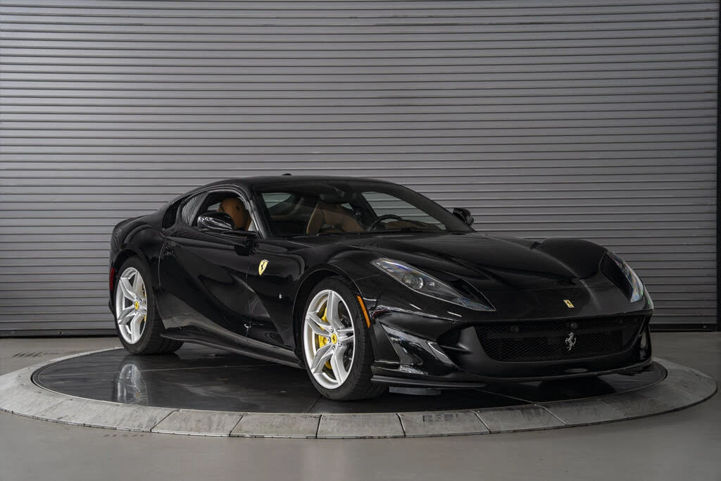 2019 Ferrari 812 Superfast - Image 7 of 31