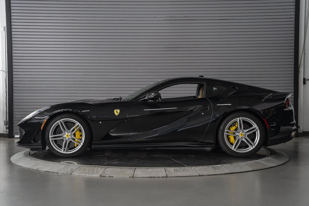 2019 Ferrari 812 Superfast - Image 2 of 31