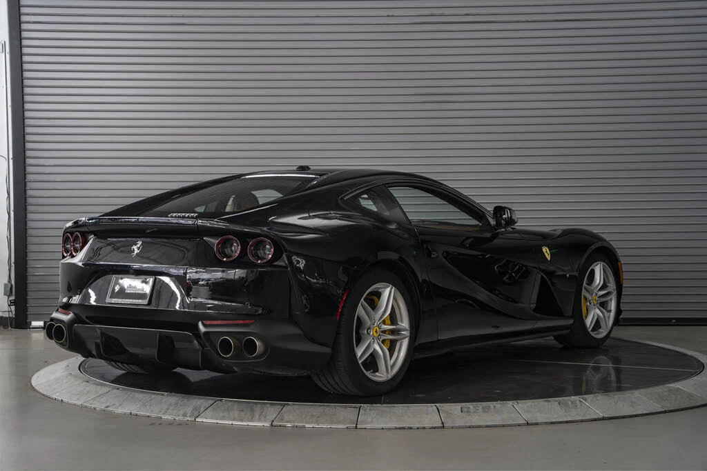 2019 Ferrari 812 Superfast - Image 5 of 31