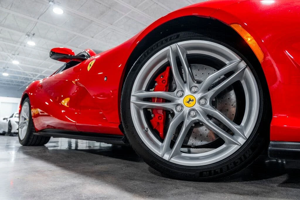 2019 Ferrari 812 Superfast - Image 22 of 31