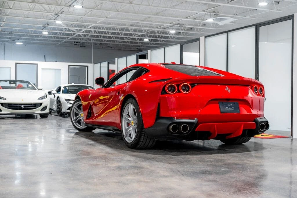 2019 Ferrari 812 Superfast - Image 26 of 31