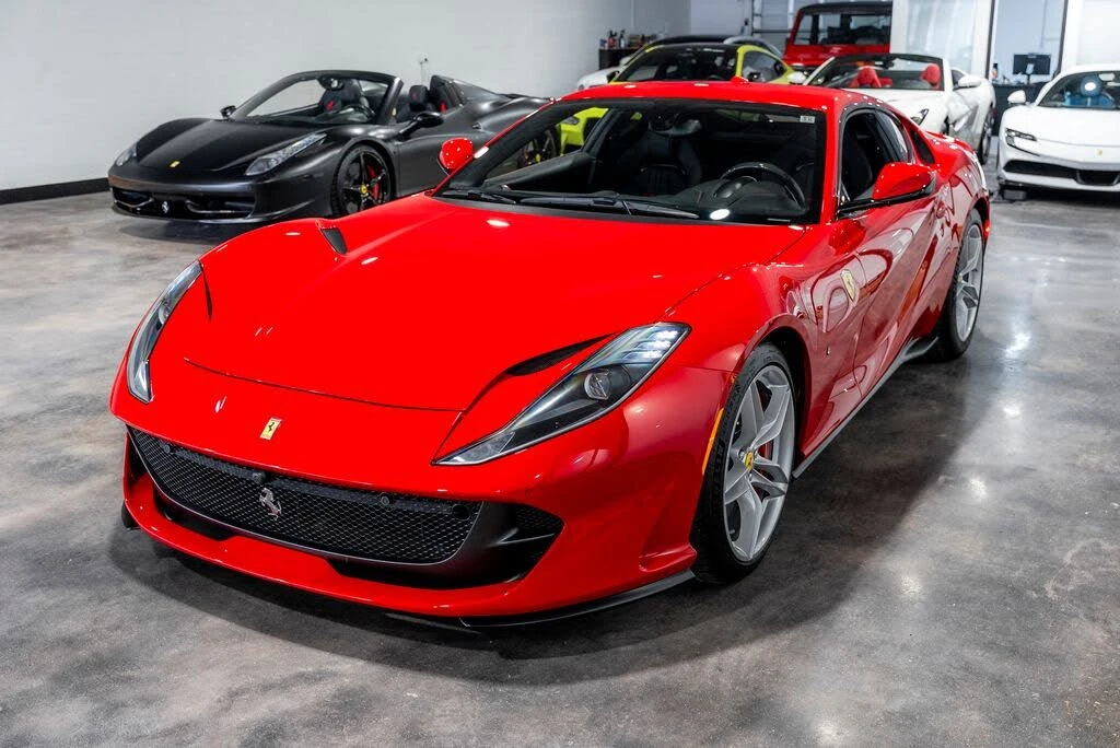 2019 Ferrari 812 Superfast - Image 2 of 31