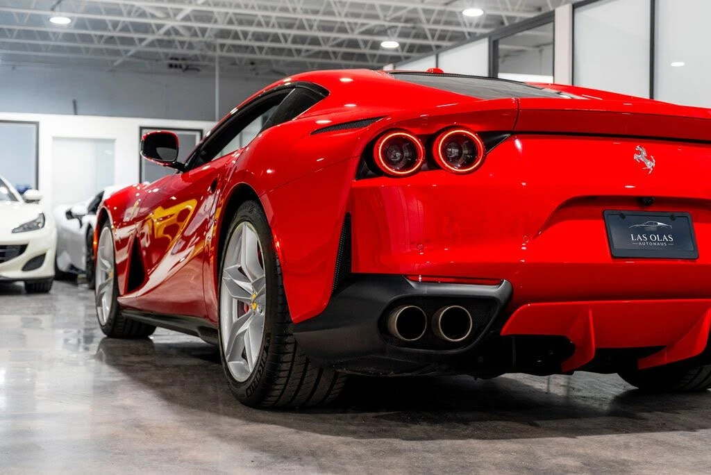 2019 Ferrari 812 Superfast - Image 29 of 31