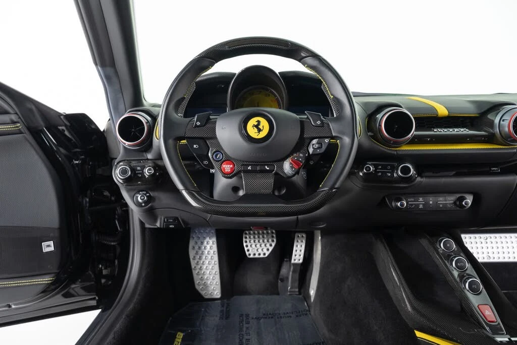 2019 Ferrari 812 Superfast - Image 16 of 31