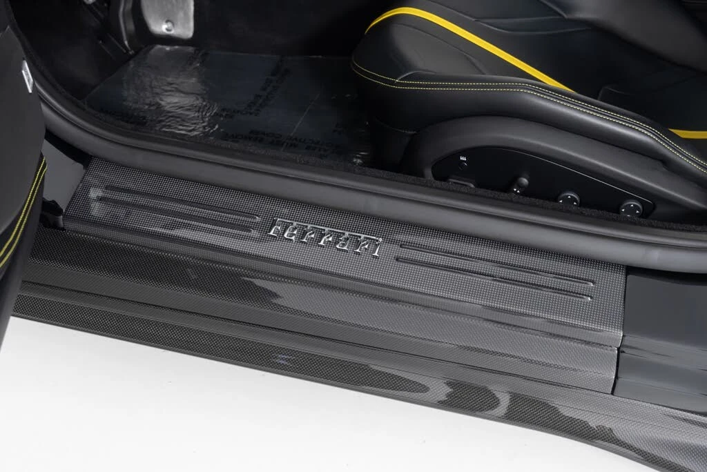 2019 Ferrari 812 Superfast - Image 24 of 31