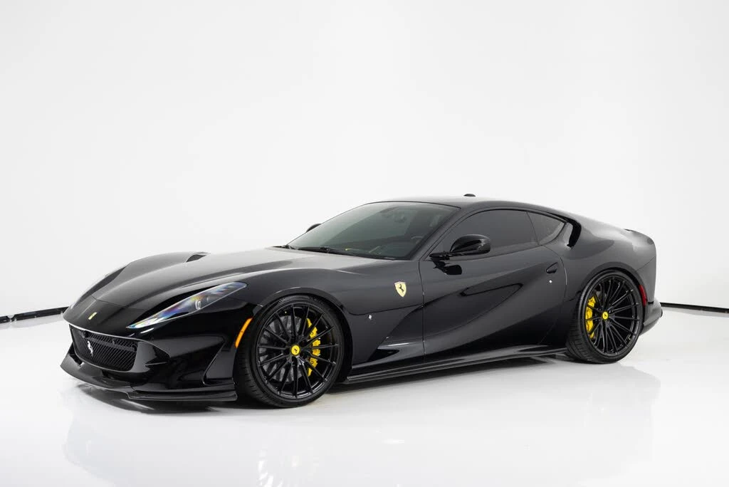 2019 Ferrari 812 Superfast - Image 7 of 31