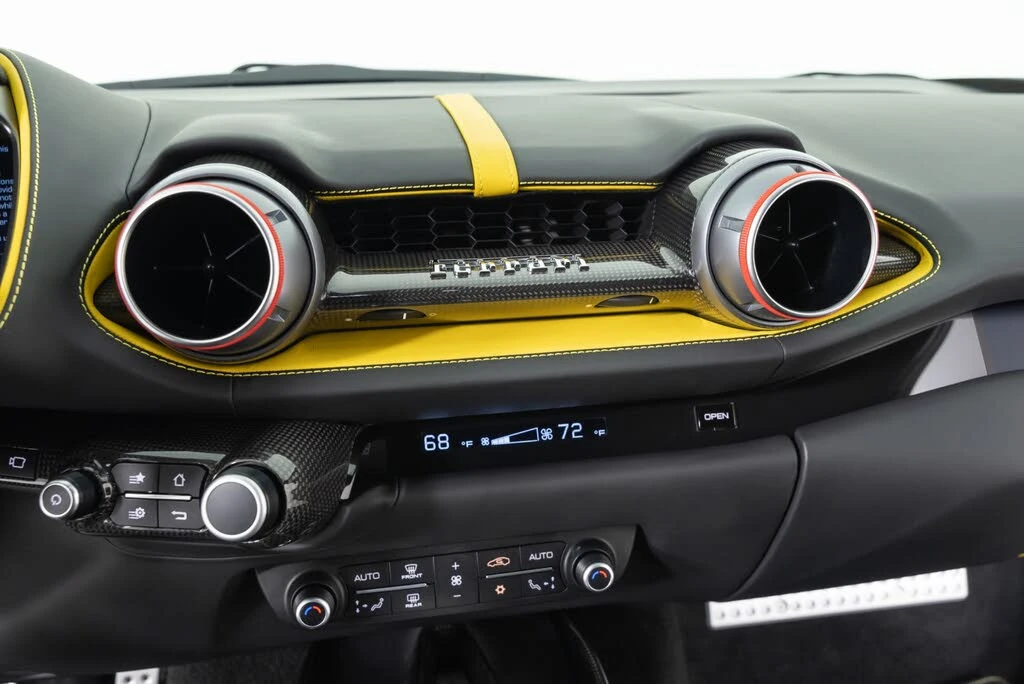 2019 Ferrari 812 Superfast - Image 21 of 31