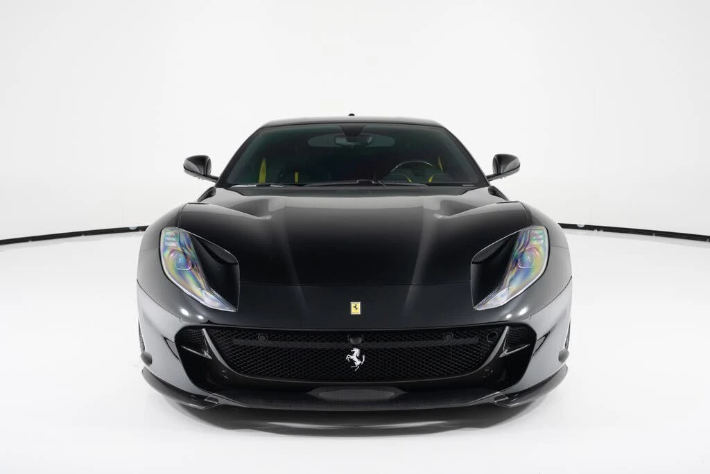 2019 Ferrari 812 Superfast - Image 8 of 31