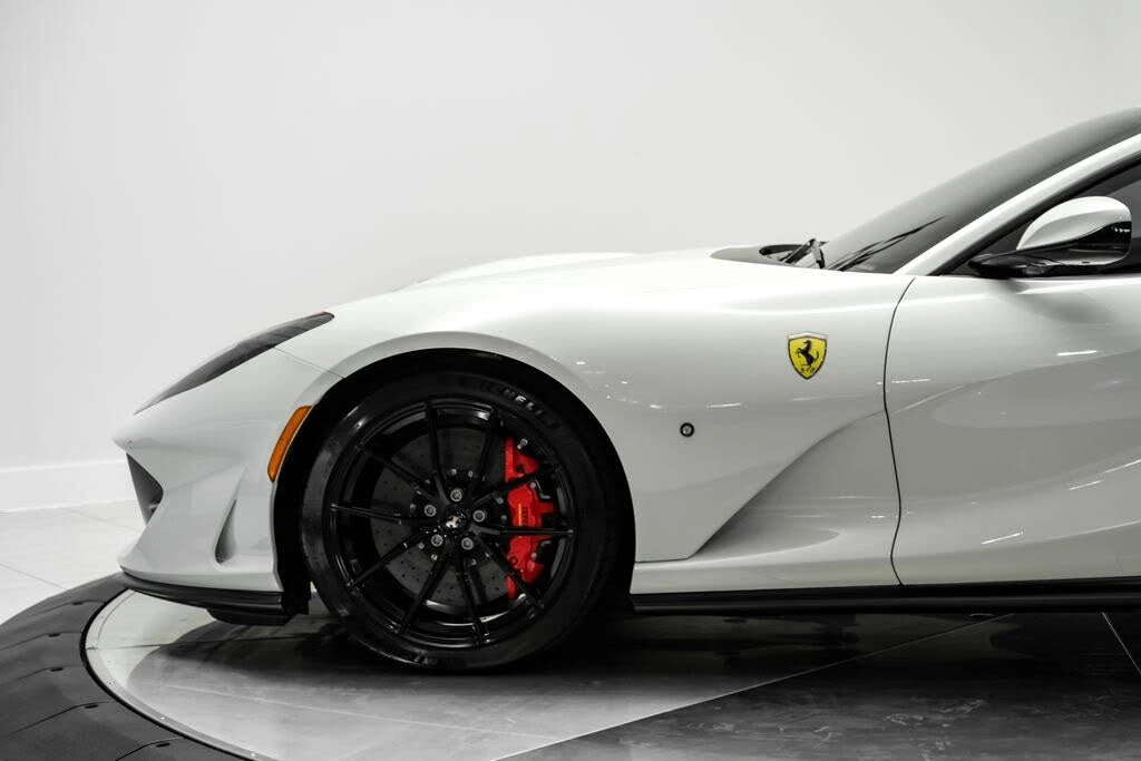 2019 Ferrari 812 Superfast - Image 12 of 31