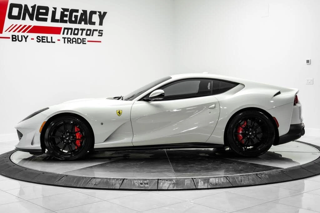 2019 Ferrari 812 Superfast - Image 11 of 31