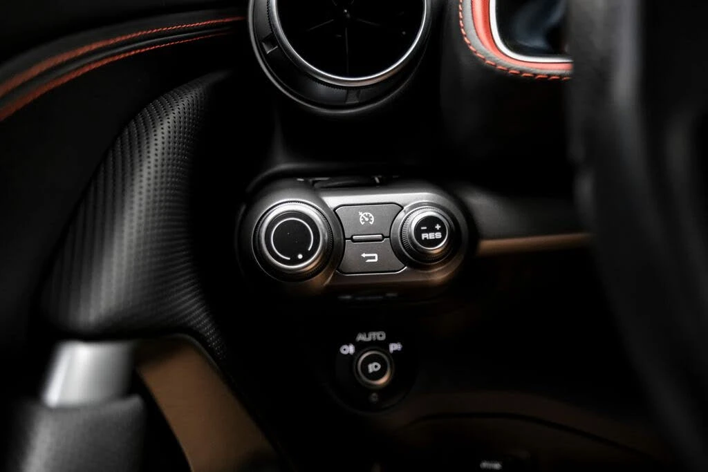 2019 Ferrari 812 Superfast - Image 31 of 31