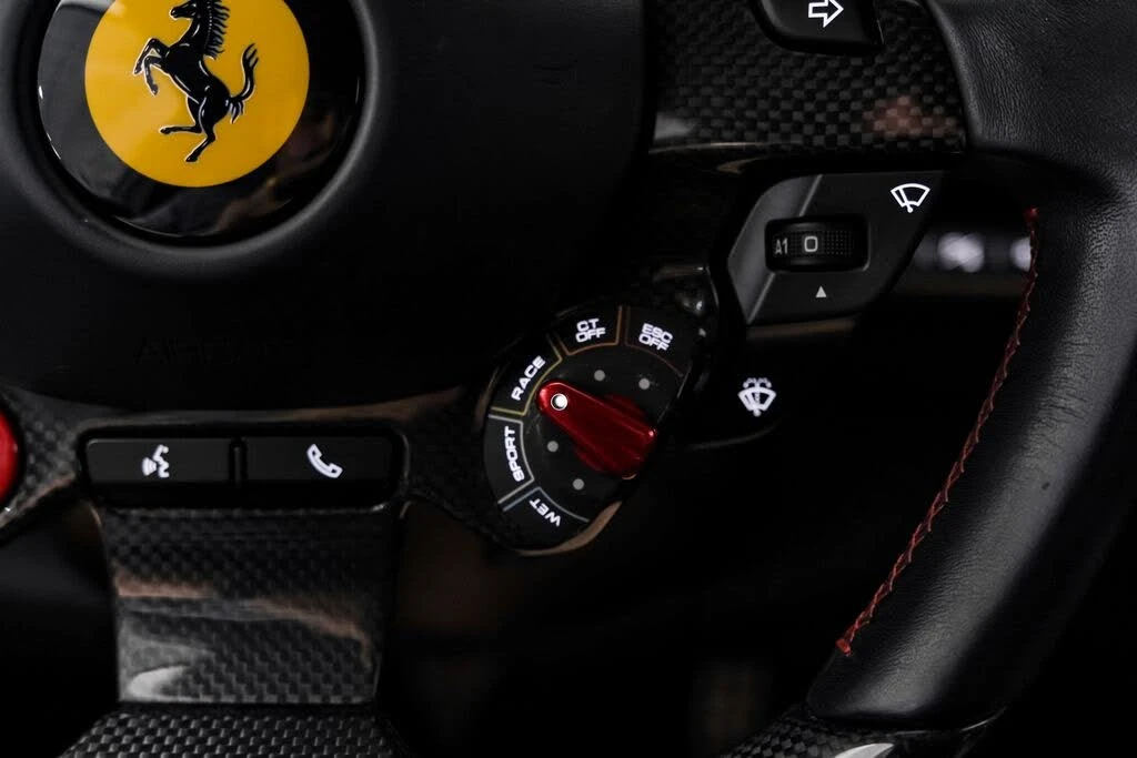 2019 Ferrari 812 Superfast - Image 19 of 31