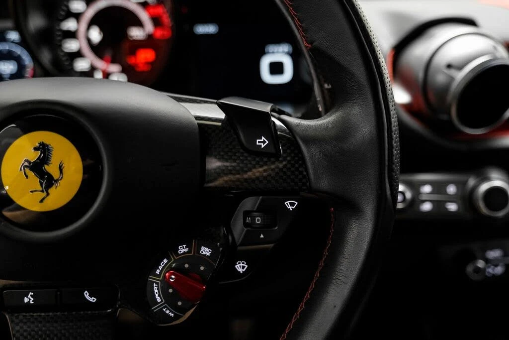 2019 Ferrari 812 Superfast - Image 18 of 31