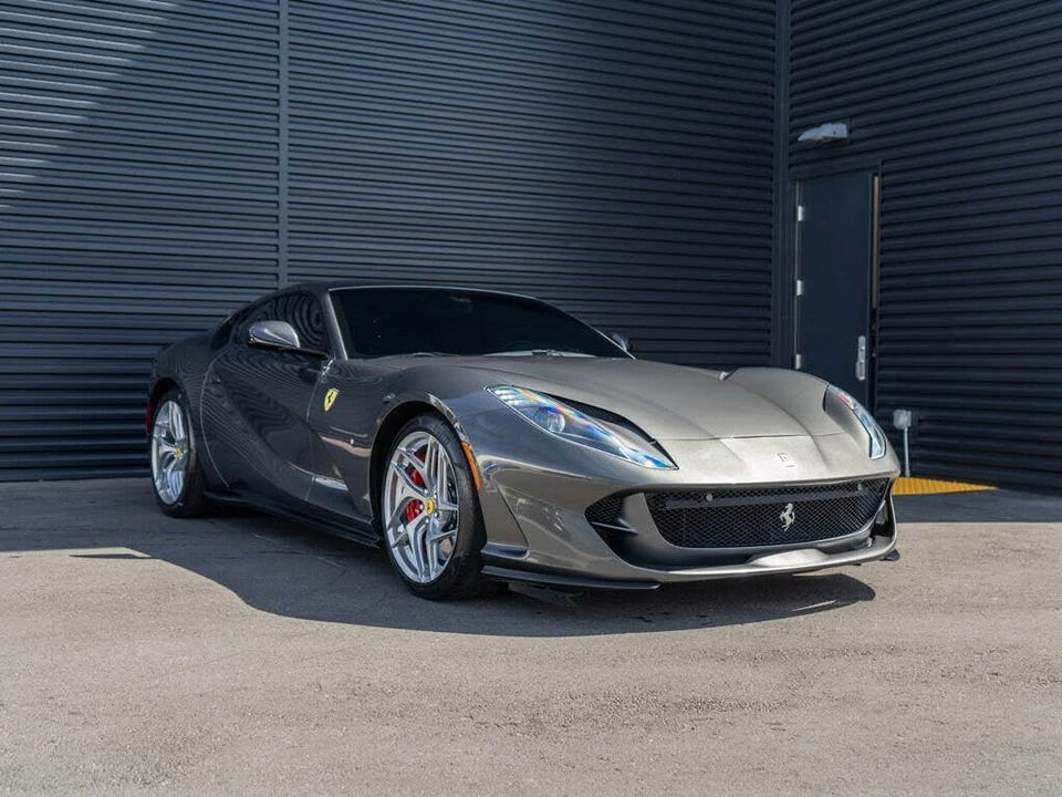 2019 Ferrari 812 Superfast - Image 7 of 28