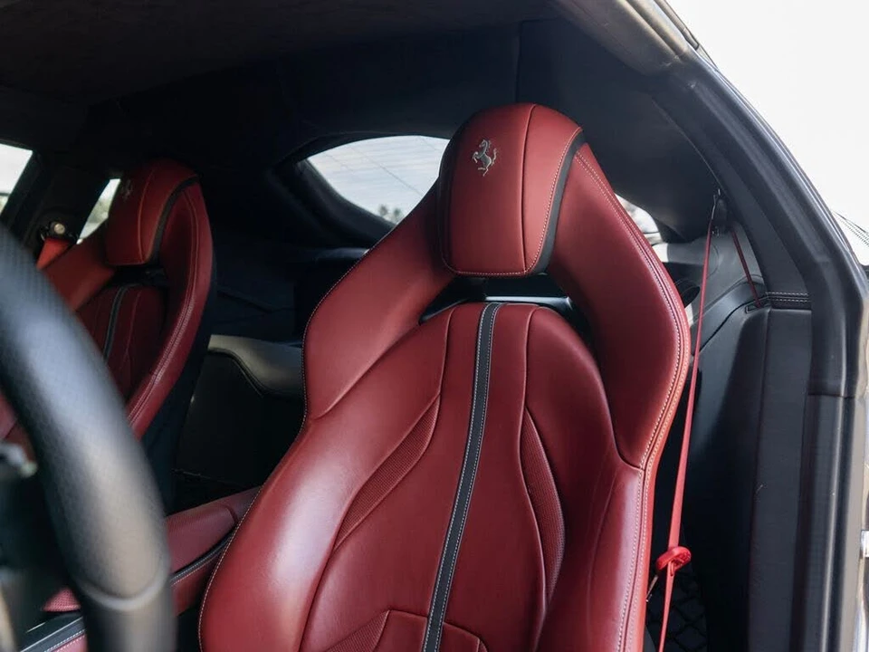 2019 Ferrari 812 Superfast - Image 4 of 28